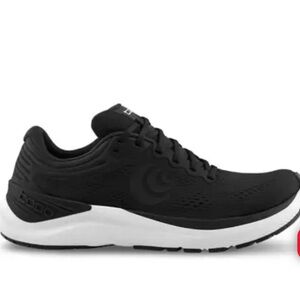 Topo Women’s UltraFly 4 running shoes